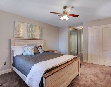 2851 Valley View Boulevard - Photo Thumbnail 23