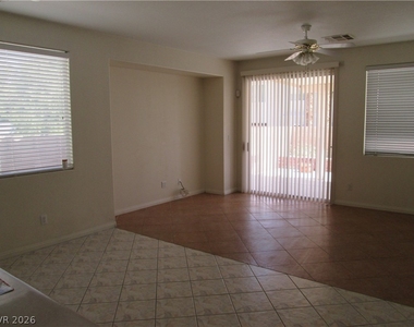 8049 Palace Estate Avenue - Photo Thumbnail 1