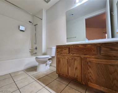 44 E Serene Avenue - Photo Thumbnail 42
