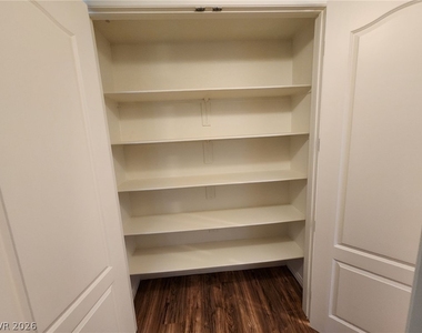 44 E Serene Avenue - Photo Thumbnail 31