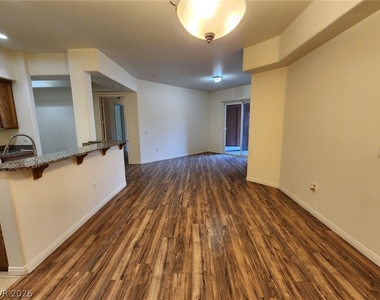 44 E Serene Avenue - Photo Thumbnail 21
