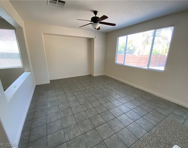 2392 Predera Avenue - Photo Thumbnail 3