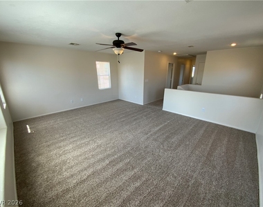 2392 Predera Avenue - Photo Thumbnail 7