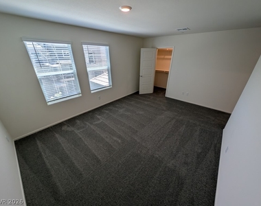 7388 Joanna Brook Street - Photo Thumbnail 9