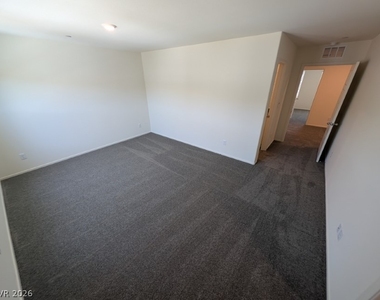 7377 Joanna Brook Street - Photo Thumbnail 9