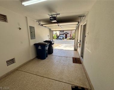 586 Brinkburn Point Avenue - Photo Thumbnail 31