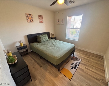 586 Brinkburn Point Avenue - Photo Thumbnail 20