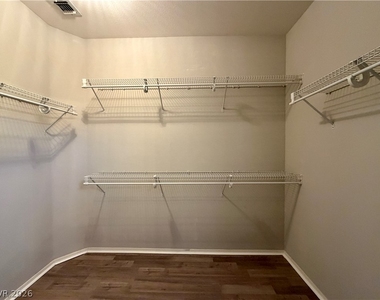 2895 Maffie Street - Photo Thumbnail 24