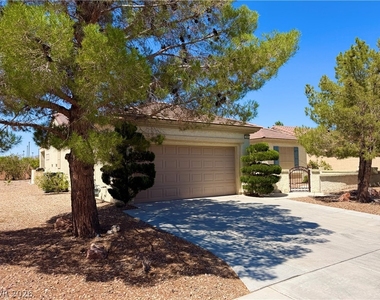 2895 Maffie Street - Photo Thumbnail 1
