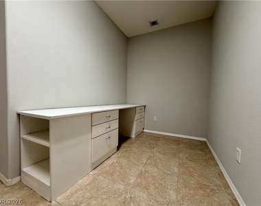 2895 Maffie Street - Photo Thumbnail 17