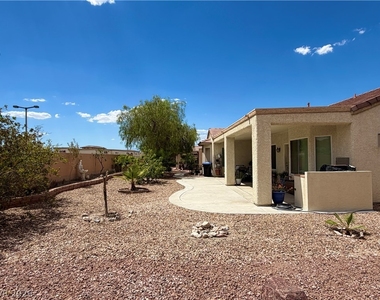 2895 Maffie Street - Photo Thumbnail 31