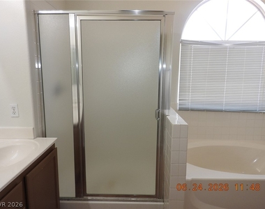 4916 Corsica Island Street - Photo Thumbnail 16