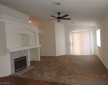 4916 Corsica Island Street - Photo Thumbnail 8
