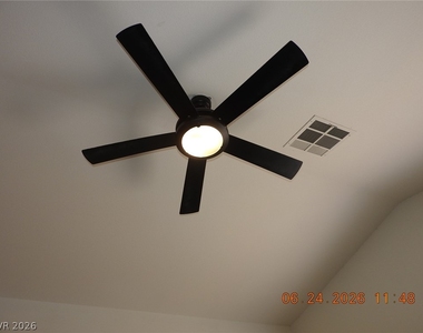 4916 Corsica Island Street - Photo Thumbnail 13