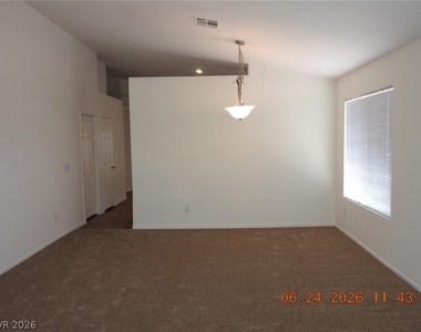 4916 Corsica Island Street - Photo Thumbnail 3