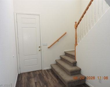 521 Dolphin Peak Court - Photo Thumbnail 19