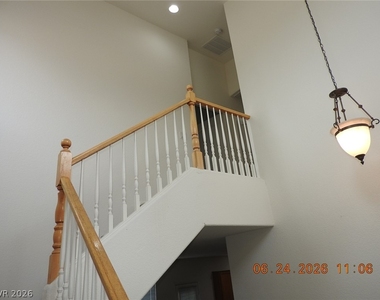 521 Dolphin Peak Court - Photo Thumbnail 21