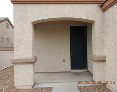 521 Dolphin Peak Court - Photo Thumbnail 1