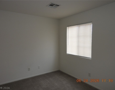 521 Dolphin Peak Court - Photo Thumbnail 28