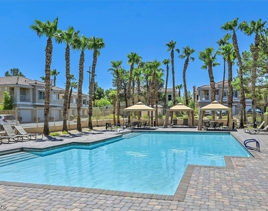 251 S Green Valley Parkway - Photo Thumbnail 6