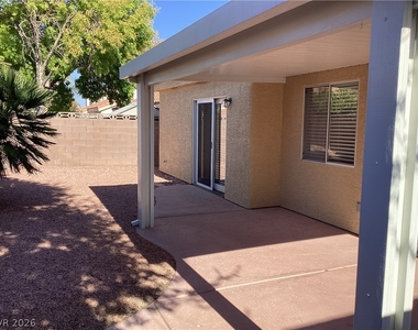 7632 Rockfield Drive - Photo Thumbnail 21