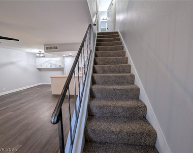 1441 Dorothy Avenue - Photo Thumbnail 2