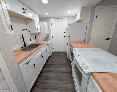 1441 Dorothy Avenue - Photo Thumbnail 6