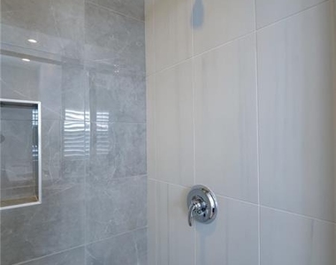105 Brixton Avenue - Photo Thumbnail 22