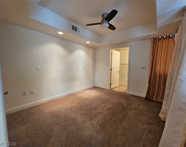20 Serene Avenue - Photo Thumbnail 11