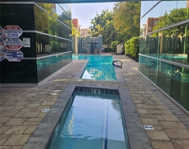 20 Serene Avenue - Photo Thumbnail 20
