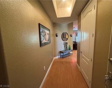50 E Serene Avenue - Photo Thumbnail 2