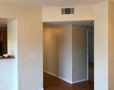 833 Aspen Peak Loop - Photo Thumbnail 33