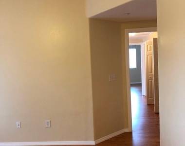 833 Aspen Peak Loop - Photo Thumbnail 28
