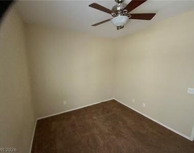 758 Rise Canyon Drive - Photo Thumbnail 4