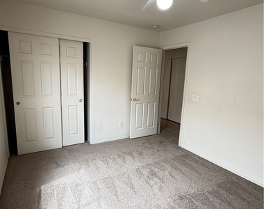 10984 Vallerosa Street - Photo Thumbnail 13