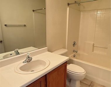 10984 Vallerosa Street - Photo Thumbnail 11