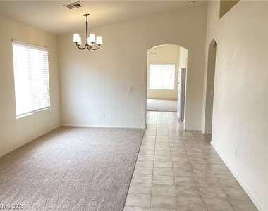 10984 Vallerosa Street - Photo Thumbnail 9