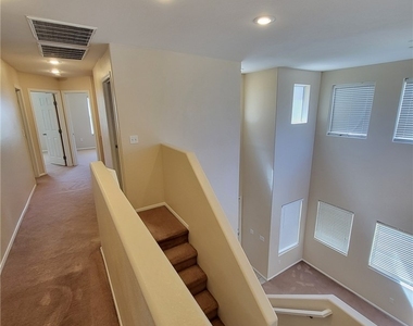 5652 Bonds Flat Street - Photo Thumbnail 9