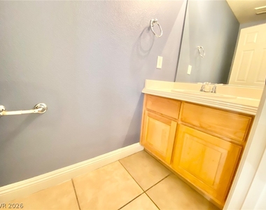 1750 Dark Wolf Avenue - Photo Thumbnail 6