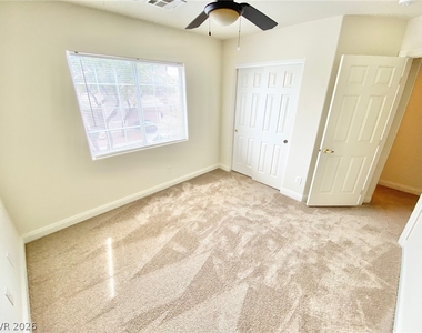 1750 Dark Wolf Avenue - Photo Thumbnail 9