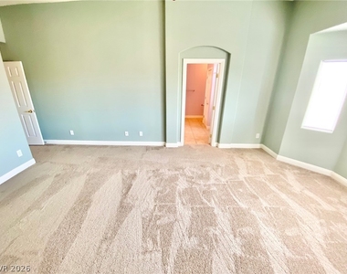 1750 Dark Wolf Avenue - Photo Thumbnail 23