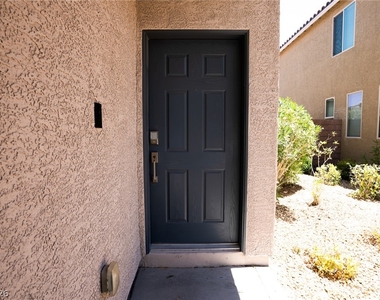 10842 Mattoon Bay Court - Photo Thumbnail 2