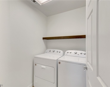 10185 Bishops Peak Court - Photo Thumbnail 4