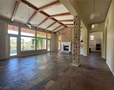 53 Avenida Sorrento - Photo Thumbnail 5
