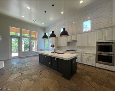 53 Avenida Sorrento - Photo Thumbnail 11