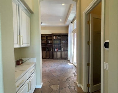 53 Avenida Sorrento - Photo Thumbnail 19