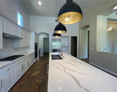 53 Avenida Sorrento - Photo Thumbnail 15