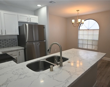 2968 Juniper Hills Boulevard - Photo Thumbnail 8