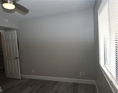 2968 Juniper Hills Boulevard - Photo Thumbnail 22