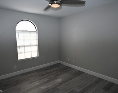 2968 Juniper Hills Boulevard - Photo Thumbnail 10